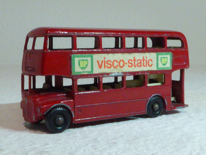 Illustration for article titled LaLD Car week: Thursday on the Thames- Routemaster BP Visco Static